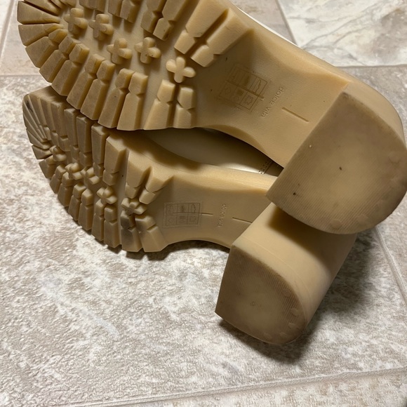 Dolce Vita H20 Castor boots - Picture 6 of 6